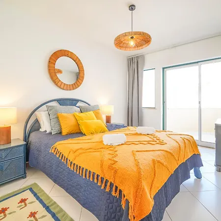 On The By Moje Apartment *